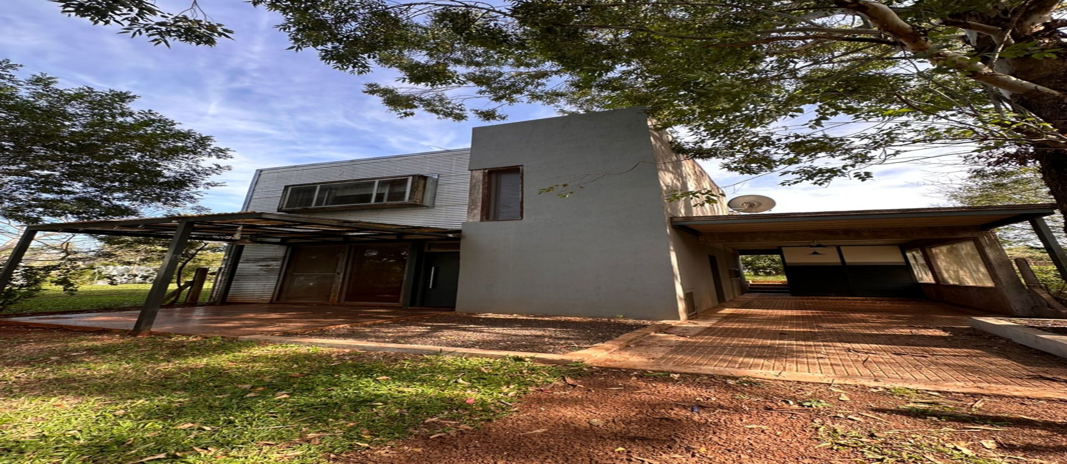 CASA EN ALQUILER - GARUPA