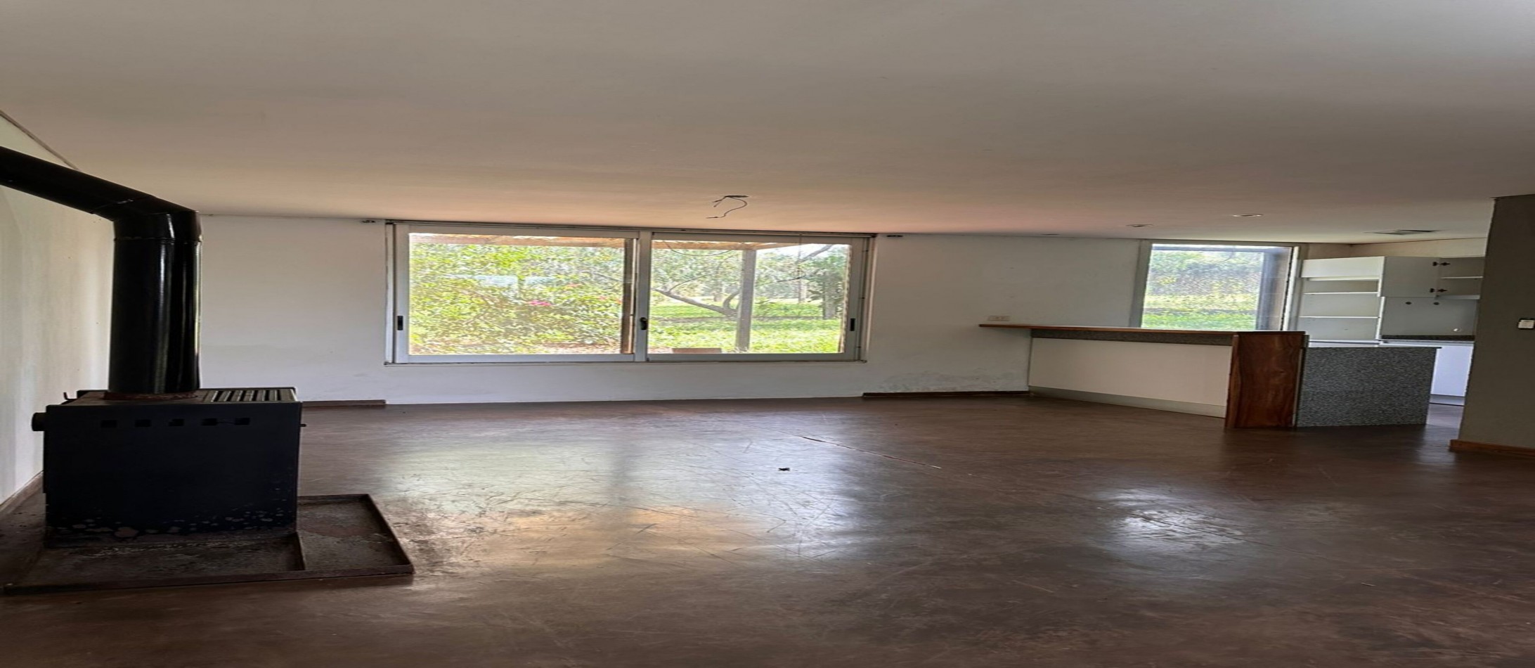 CASA EN ALQUILER - GARUPA