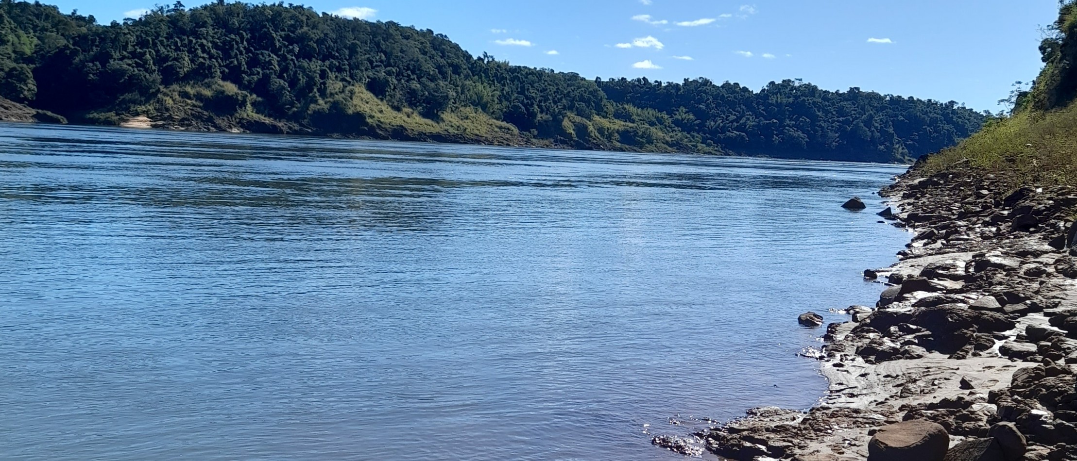 Lote 10.579 m² con vista al Rio Parana en Iguazu